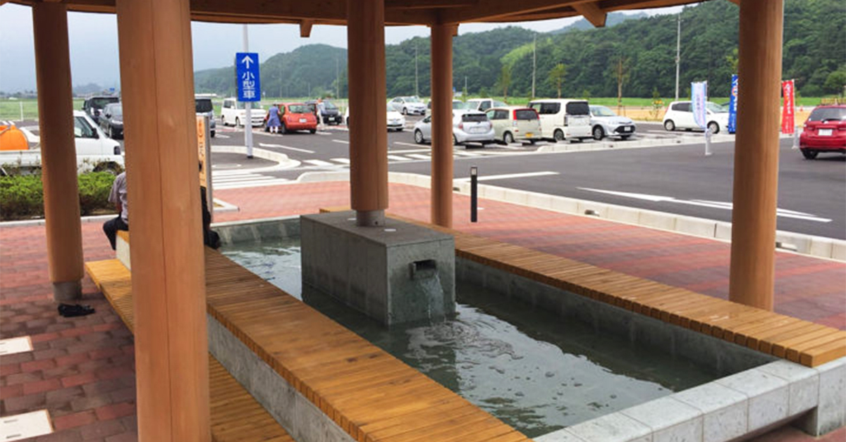 道の駅西いなば気楽里足湯コーナー